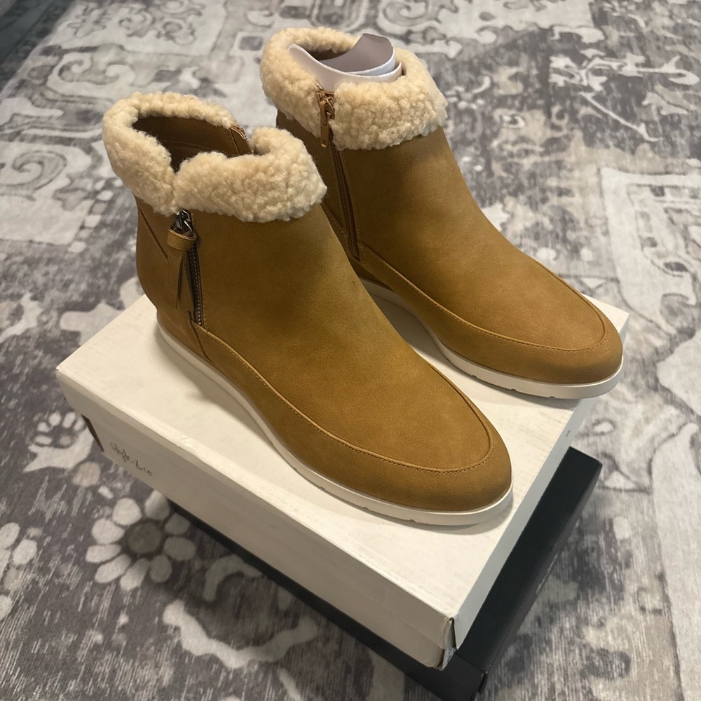 Style & Co. Brown Shearling Ankle Boots